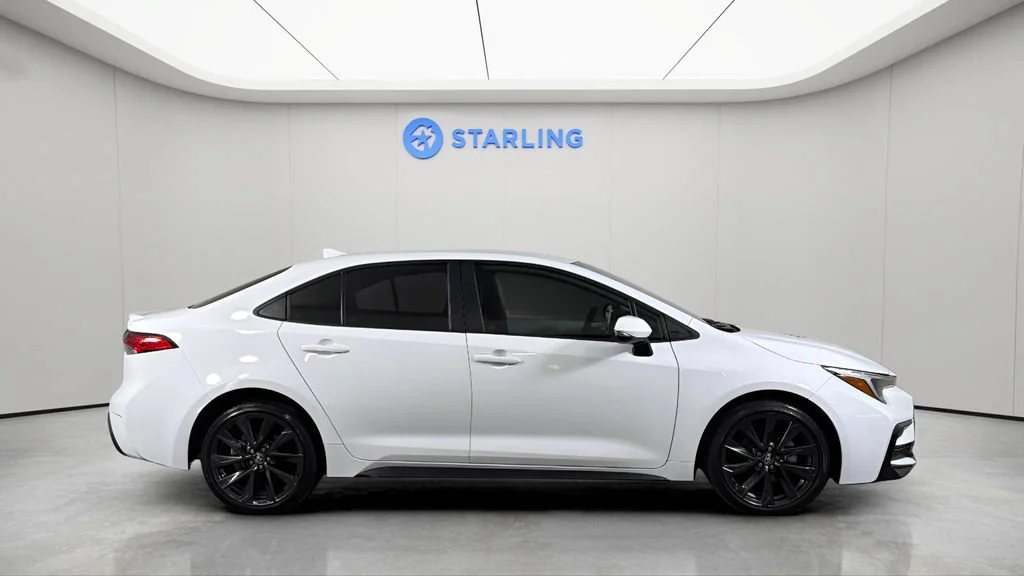 Used 2023 White Toyota SE image 11