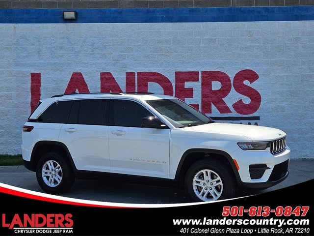 2023 Jeep Grand Cherokee Laredo