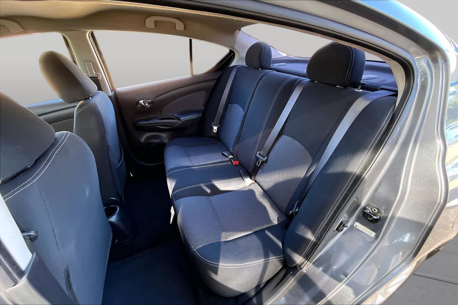 Used 2016 Gun Metallic Nissan SV image 21