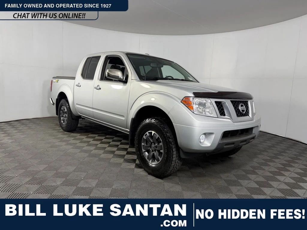2018 Nissan Frontier 4.0 PRO-4X Crew Cab 4X4 AT's photo