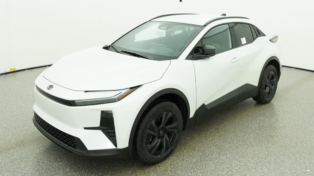 2026 Toyota C-HR SE AWD's photo