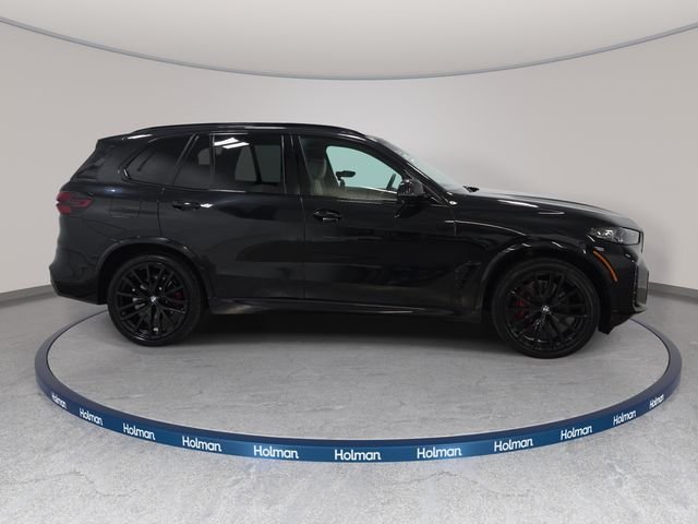 Certified Used 2024 Black Sapphire Metallic BMW xDrive40i image 4