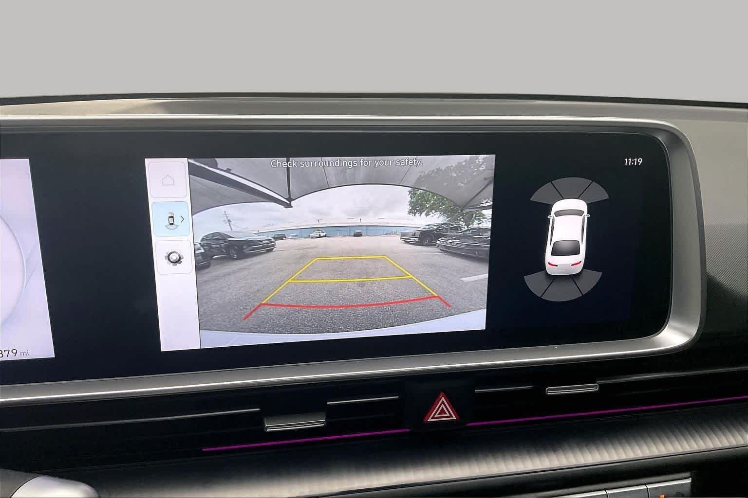 2025 Hyundai IONIQ 6 SEL - Photo 28
