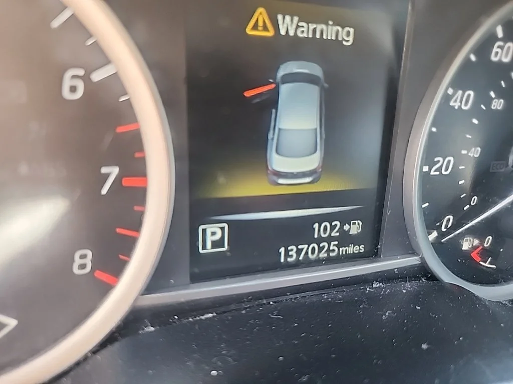 Used 2018 Silver Nissan S image 6
