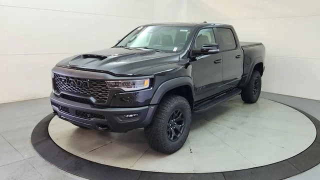 New 2026 Diamond Black Crystal Pearl-Coat Exterior Paint RAM RHO image 3