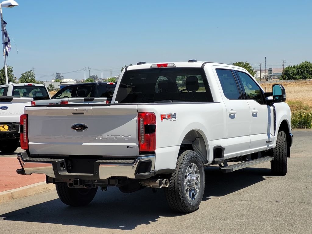 New 2026 Oxford White Ford F-350® Lariat® image 3