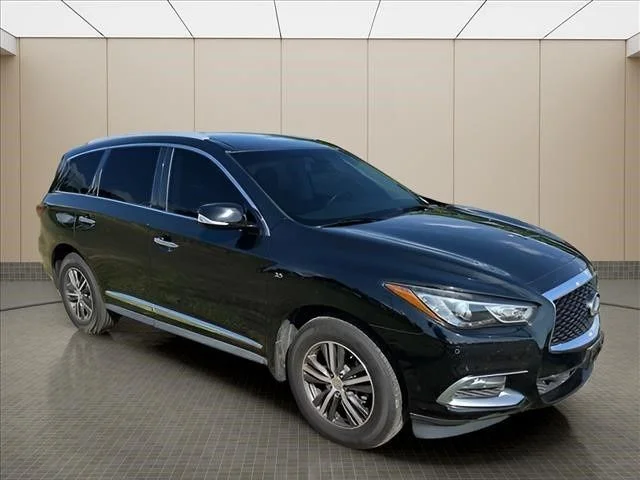 Used 2016 Black INFINITI Base image 19
