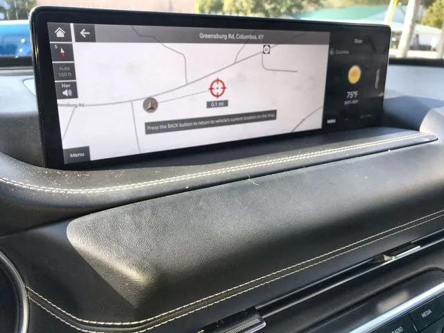 Used 2023 Silver Genesis 3.5T image 18