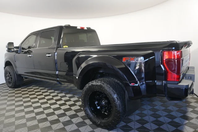 Used 2022 Agate Black Metallic Ford Platinum image 5
