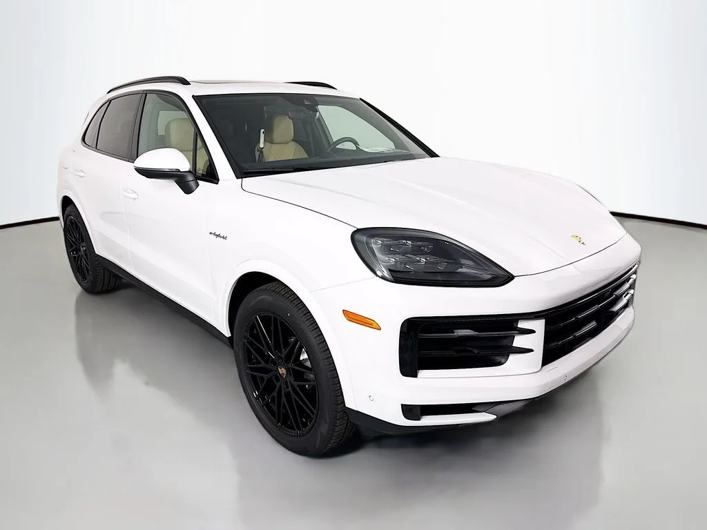 New 2026 White Porsche  image 7