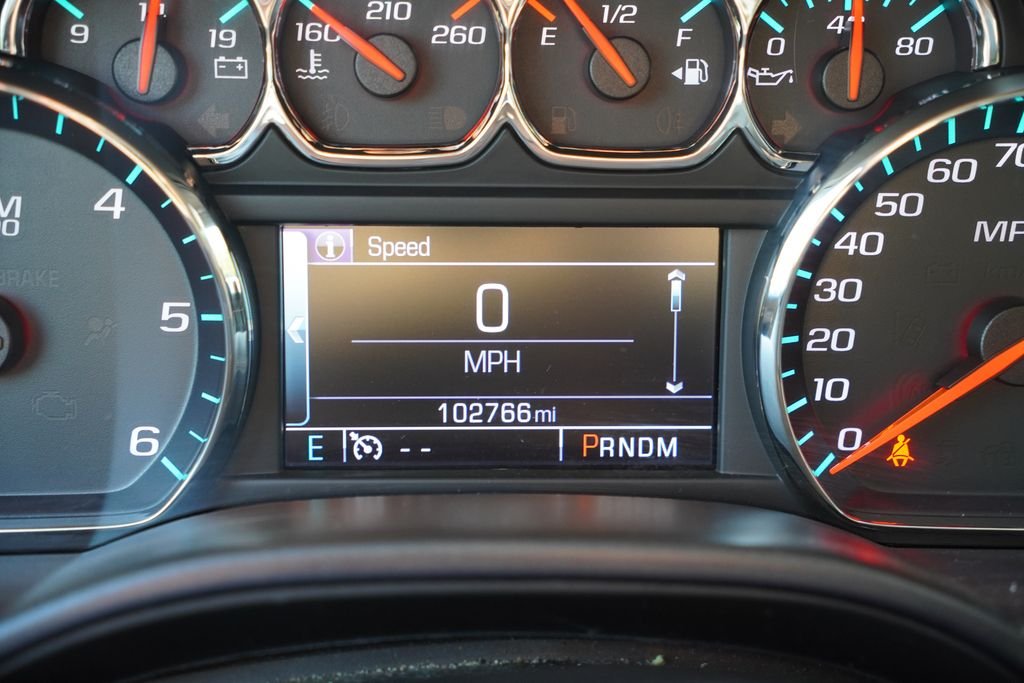 Used 2015 Silver Ice Metallic Chevrolet LT image 6