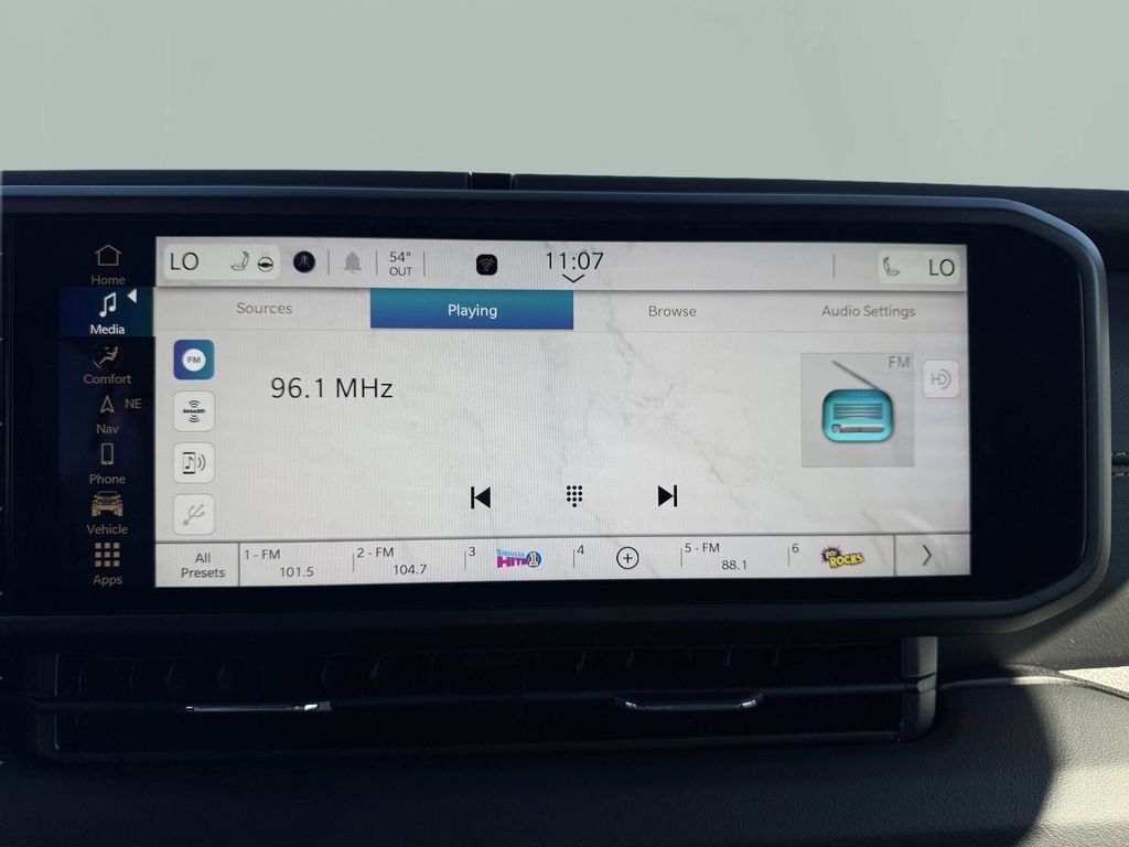 2025 Jeep Wrangler 4-Door Sahara - Photo 19