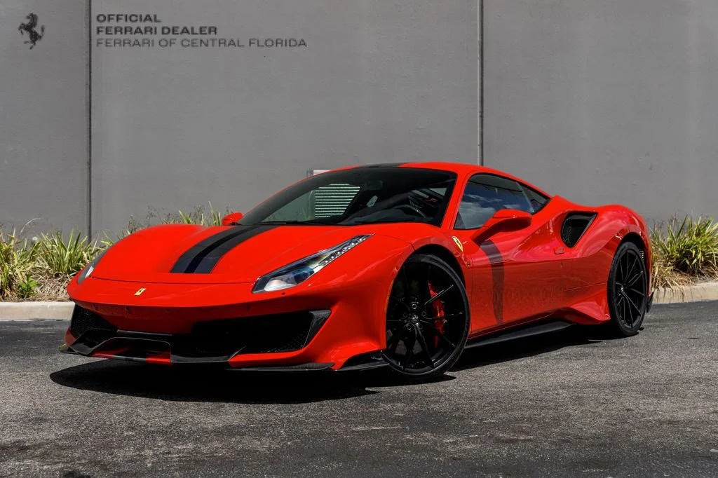 2019 Ferrari 488 -'s photo