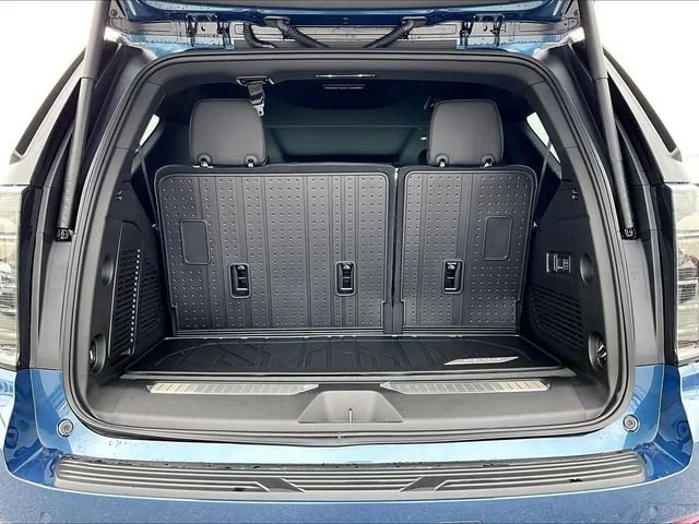 2026 Chevrolet Tahoe Premier - Photo 15