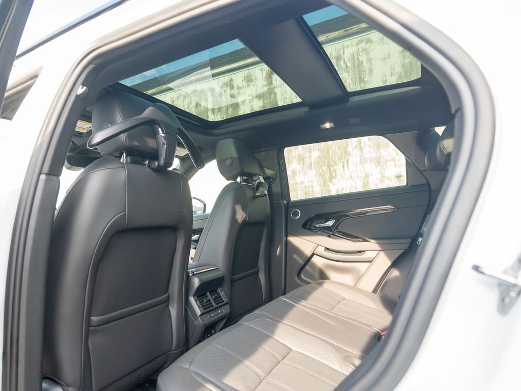 New 2026 White Land Rover S image 22