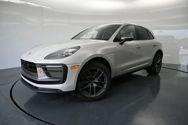 2026 Porsche Macan T