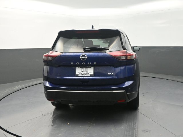 Used 2024 Blue Nissan SV image 8