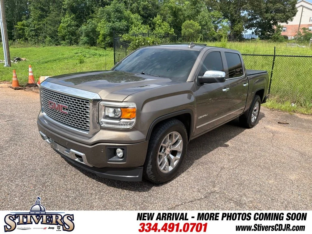 Used 2015 Brown GMC Denali image 3