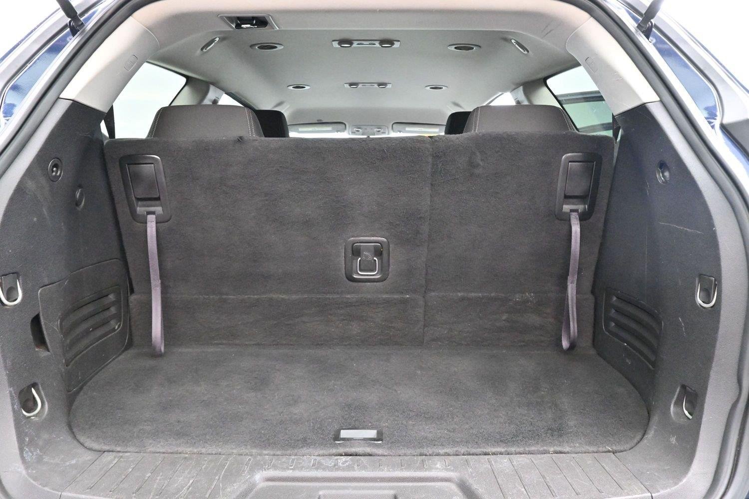 Used 2015 Blue Velvet Metallic Chevrolet LT image 9