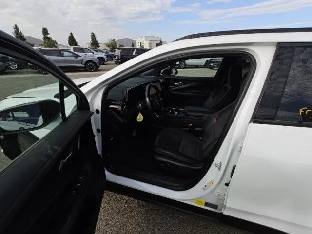 Used 2024 Summit White Chevrolet RS image 16