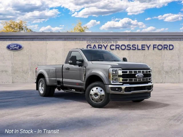 New 2027 Gray Ford XLT image 4