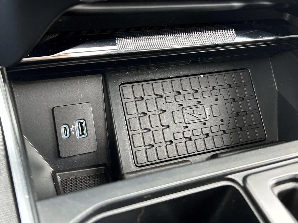 Used 2023 Gray Metallic Ford Raptor image 31