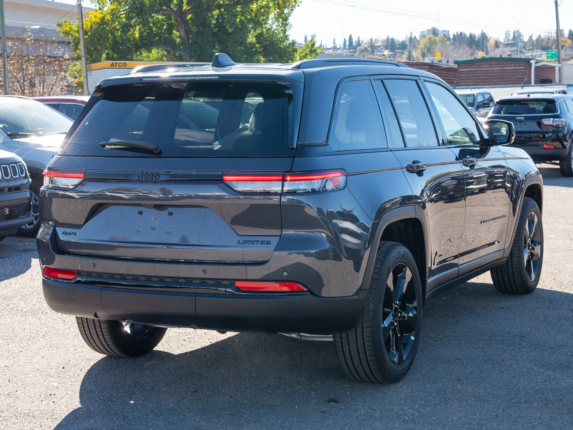 New 2025 Grey Jeep Limited* image 5