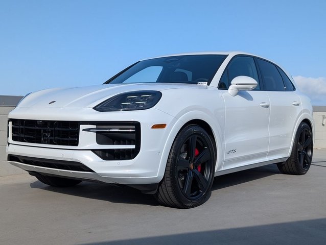 2026 Porsche Cayenne GTS