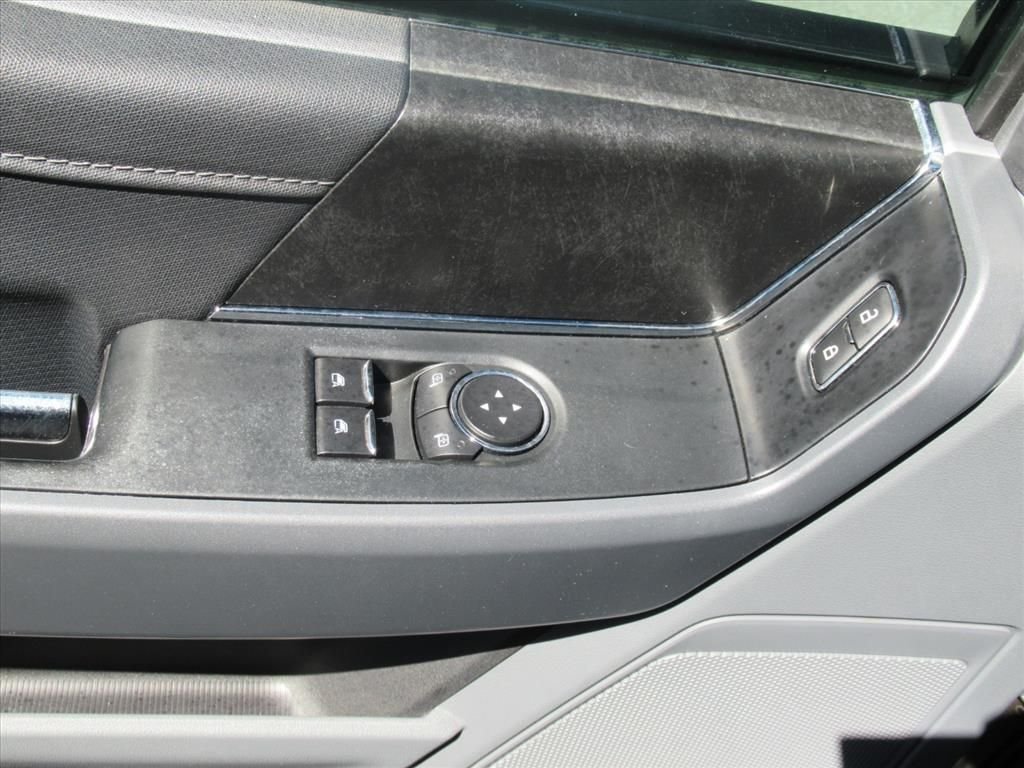 Used 2021 Gray Ford XLT image 18