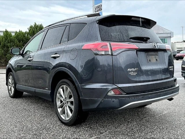 Used 2018 Gray Toyota Limited image 6
