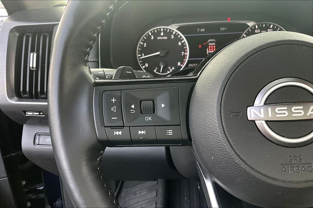 Used 2025 Blue Nissan SL image 11