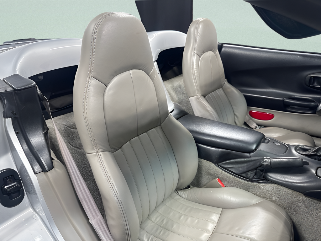 Used 2000 Sebring Silver Metallic Chevrolet Base image 25