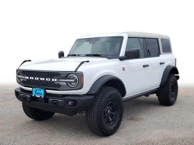 New 2026 Oxford White Ford Badlands® image 2