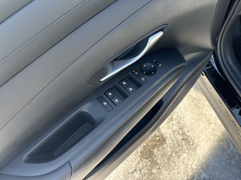 2026 Hyundai Santa Cruz SEL - Photo 15