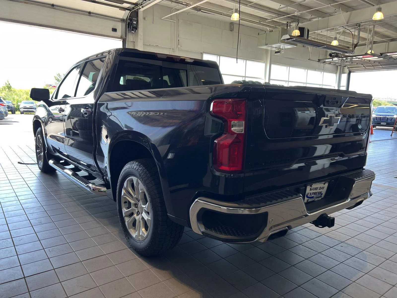 Used 2022 Dark Ash Metallic Chevrolet LTZ image 5