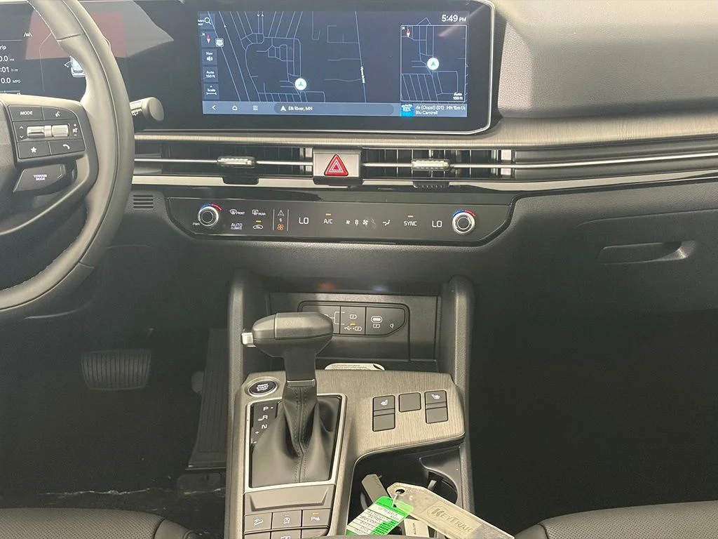 New 2026 Glacial White Pearl Kia X-Line image 2