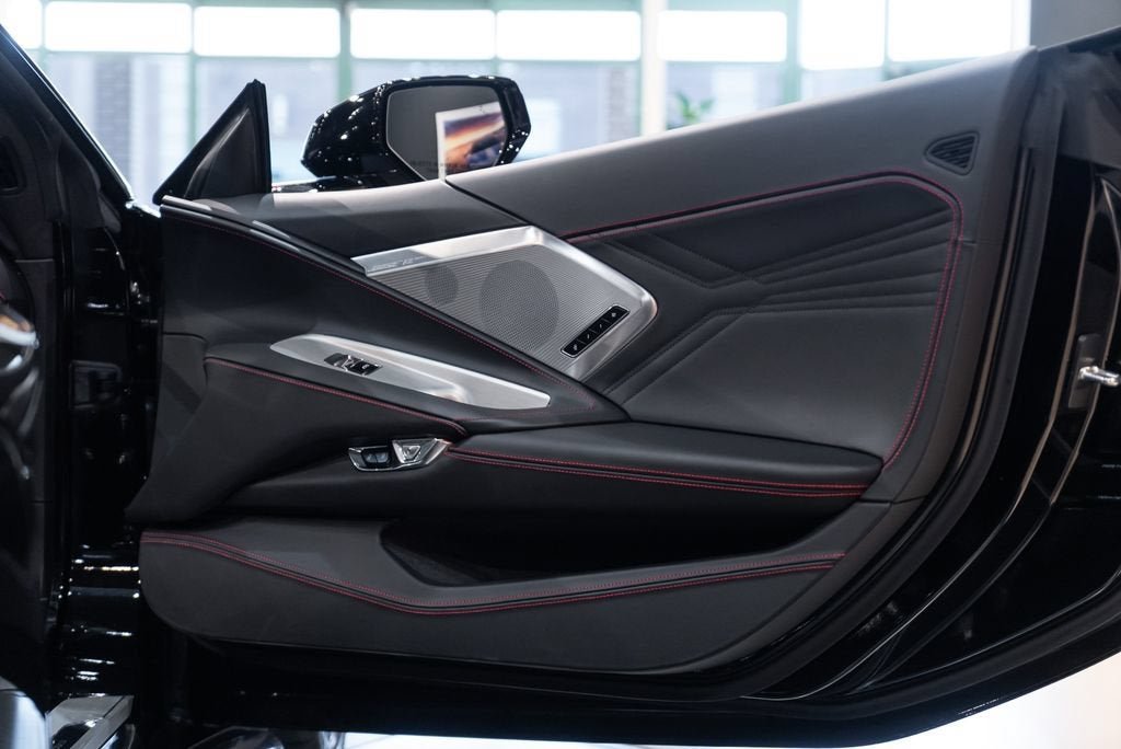 Used 2025 Black Chevrolet Z06 image 40
