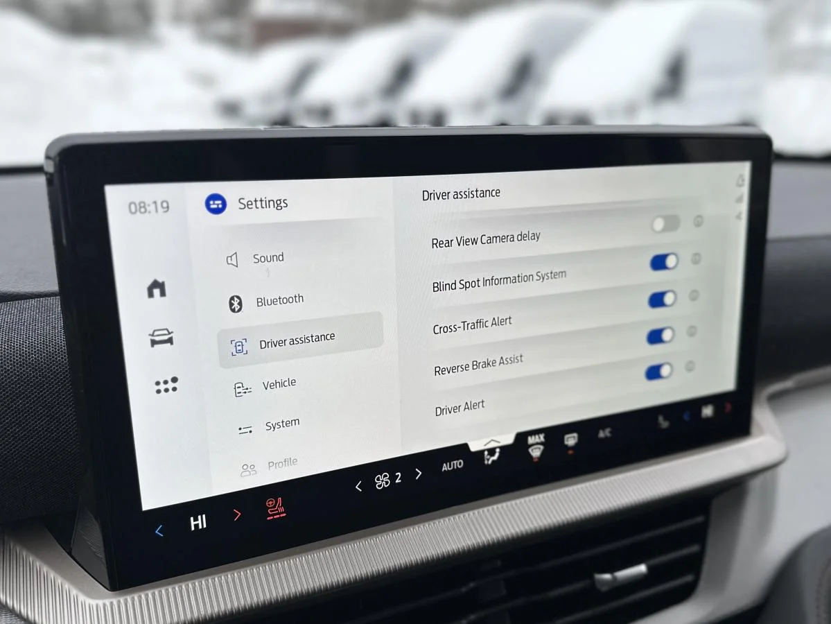 New 2026 White Ford Active 200a Pkg image 21