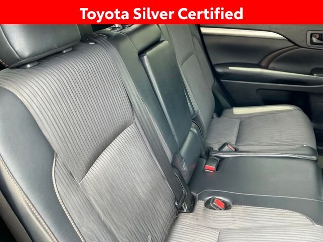 Used 2019 Black Toyota LE Plus image 37