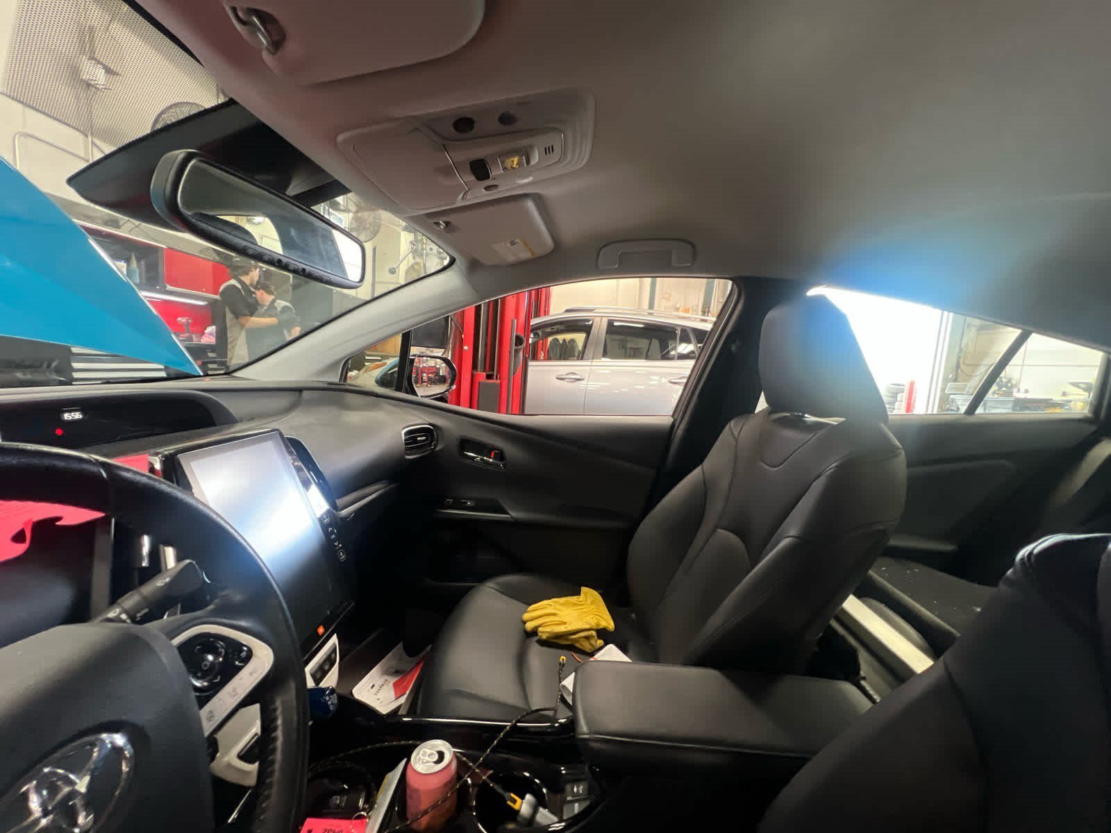 Used 2018 Blue Magnetism Toyota Advanced image 8