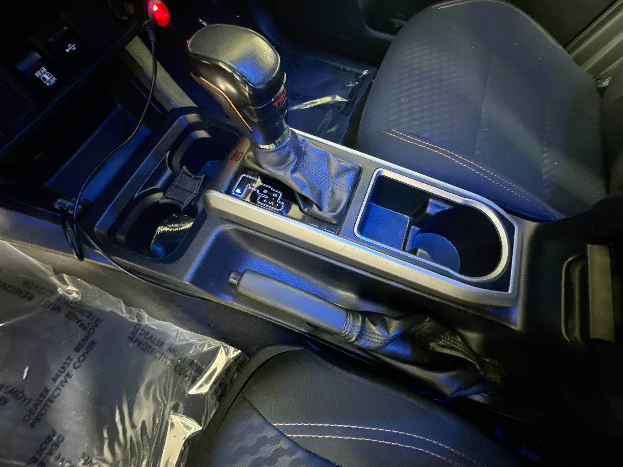 Used 2020 Super White Toyota SR5 image 21