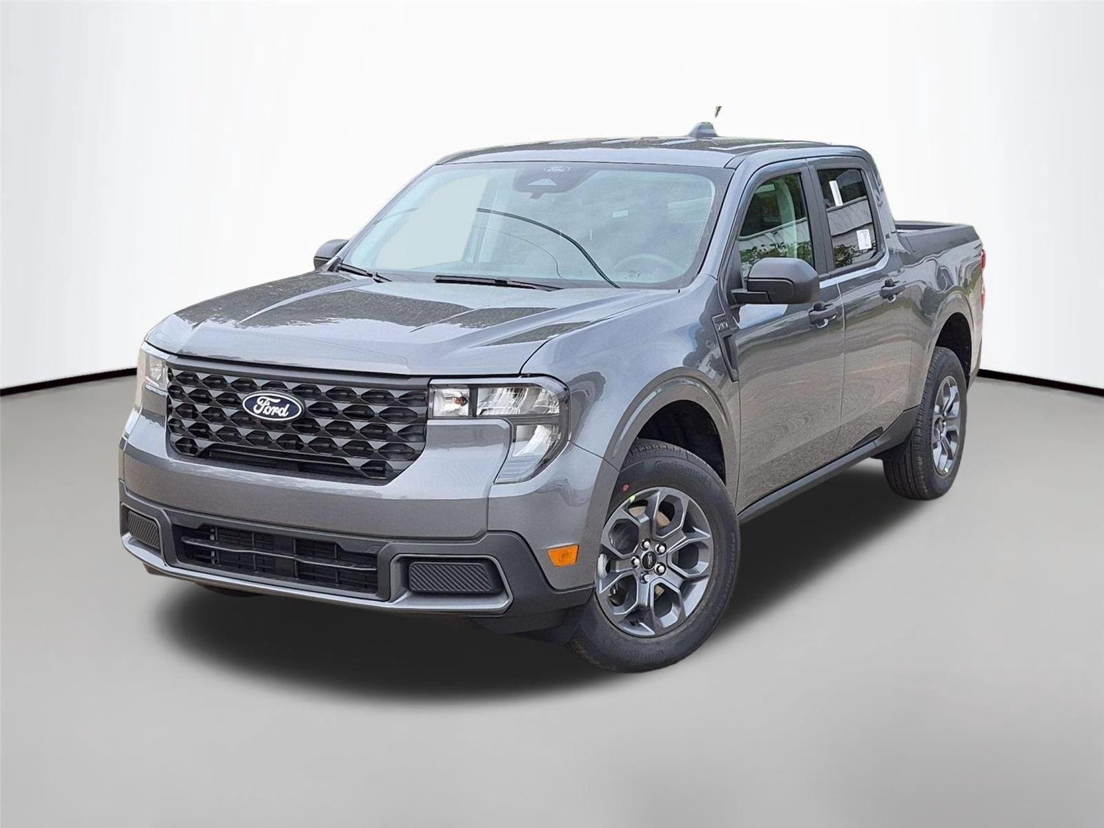New 2026 Carbonized Gray Metallic Ford XLT image 1