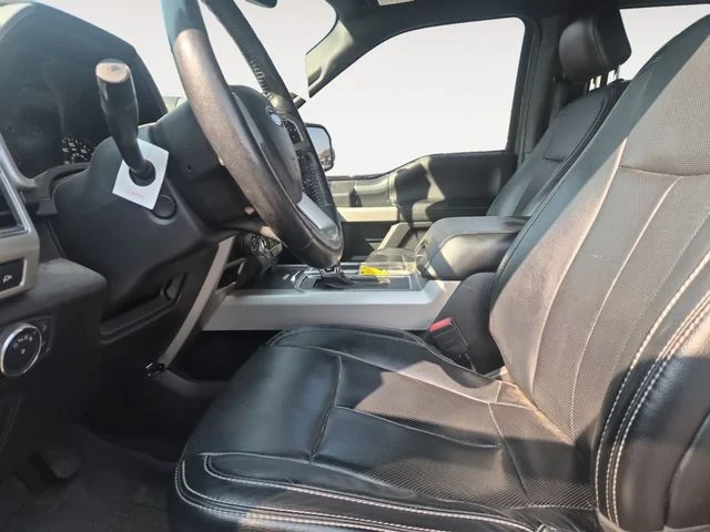 Used 2018  Ford Lariat image 11