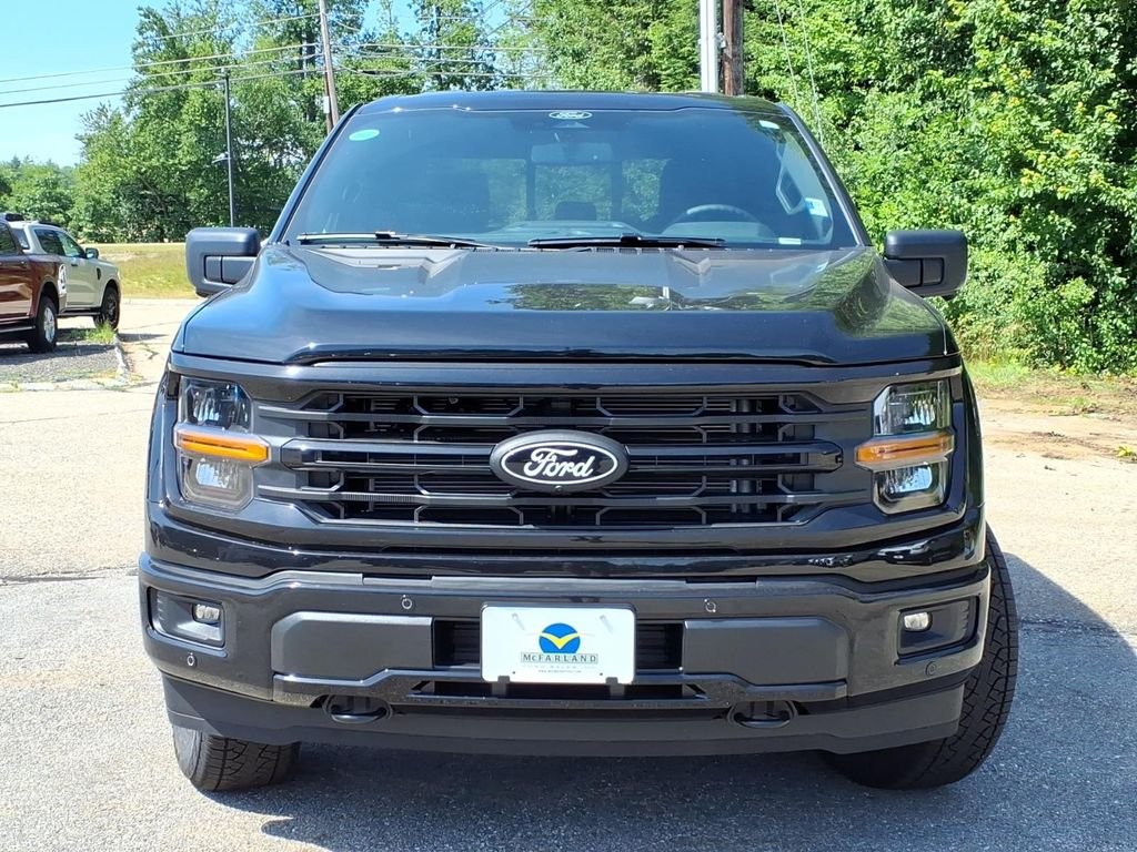 New 2026 Agate Black Metallic Ford XLT image 3