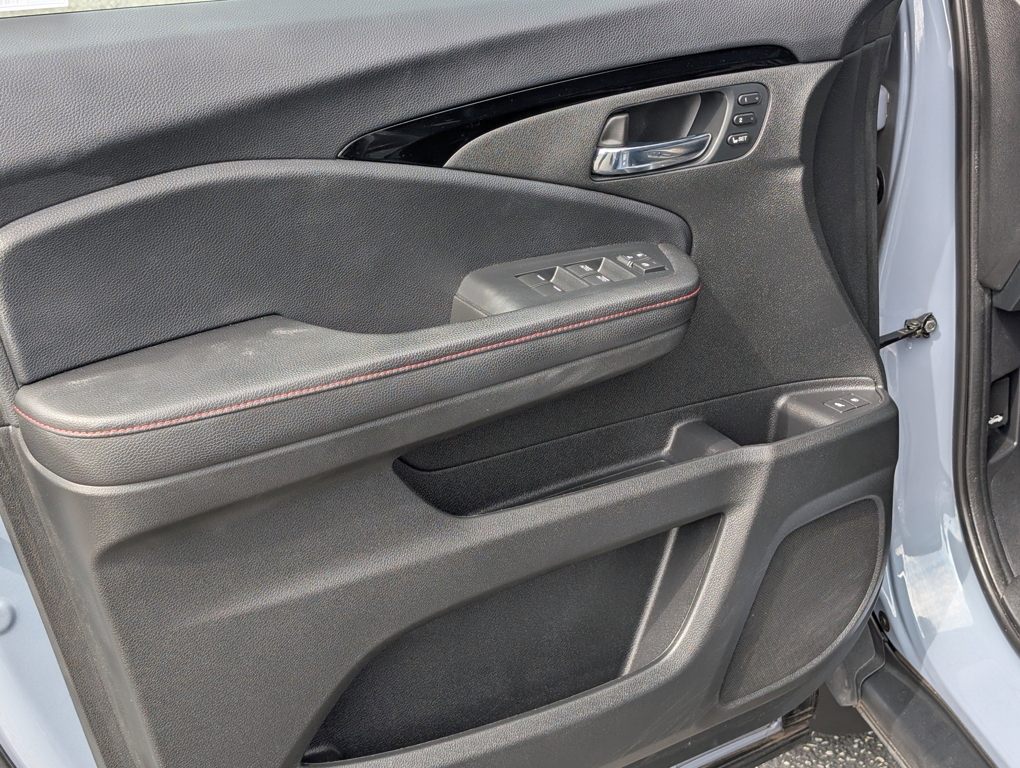 2022 Honda Pilot Black Edition - Photo 31