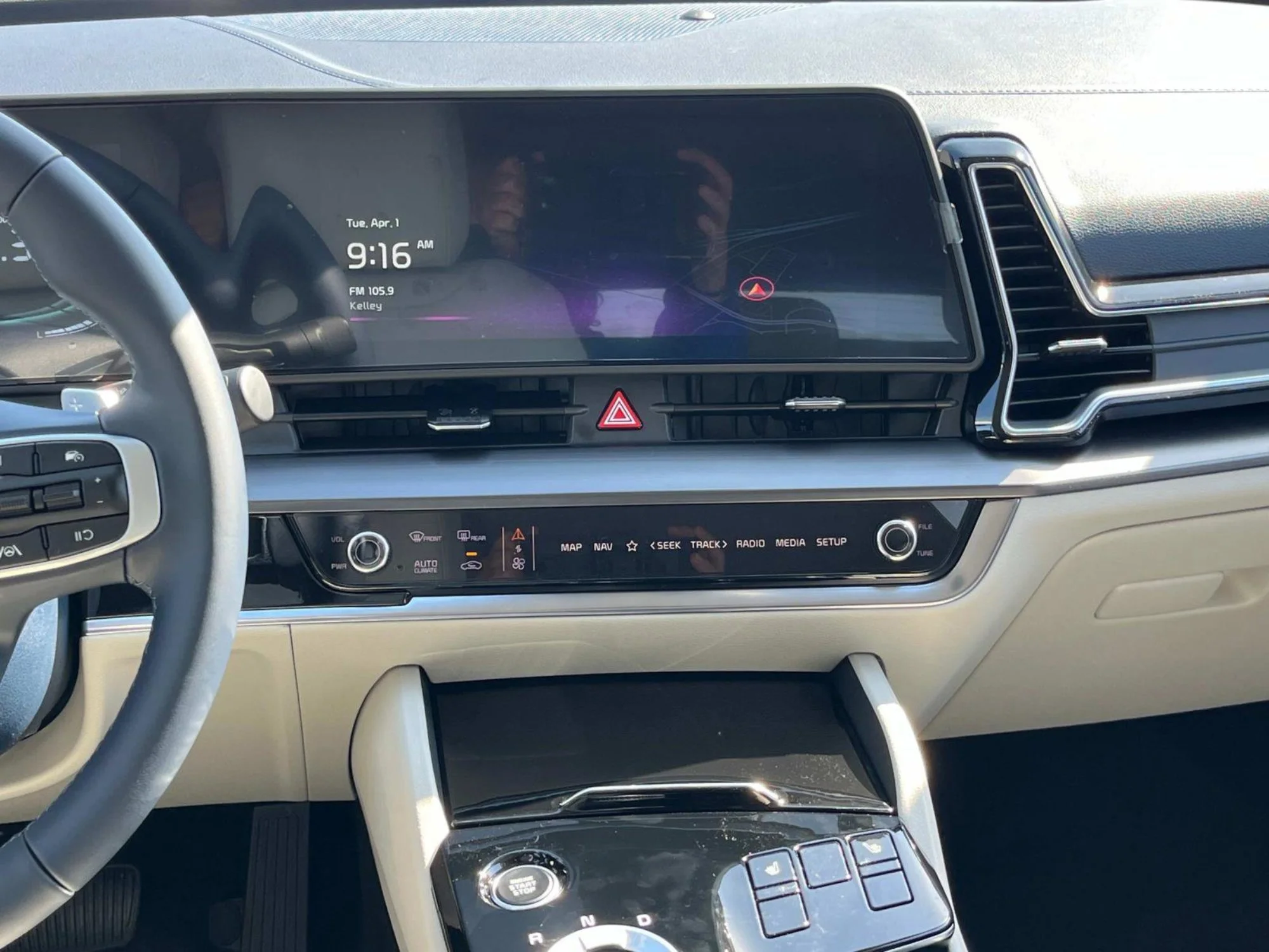 2025 Kia Sportage EX Hybrid - Photo 12