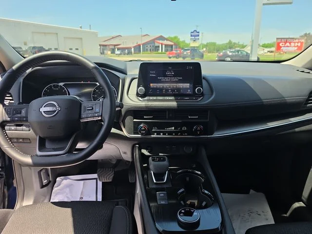 Used 2025 Deep Ocean Blue Nissan SV image 15