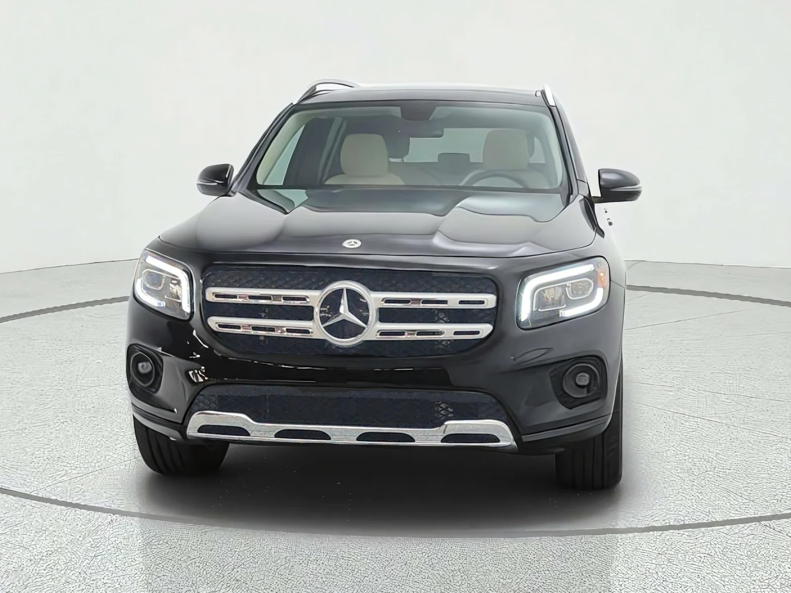 Used 2023 Night Black Mercedes-Benz GLB 250 SUV image 2