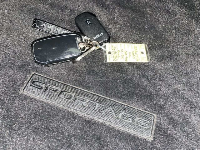 Used 2024 Black Kia SX-Prestige image 30
