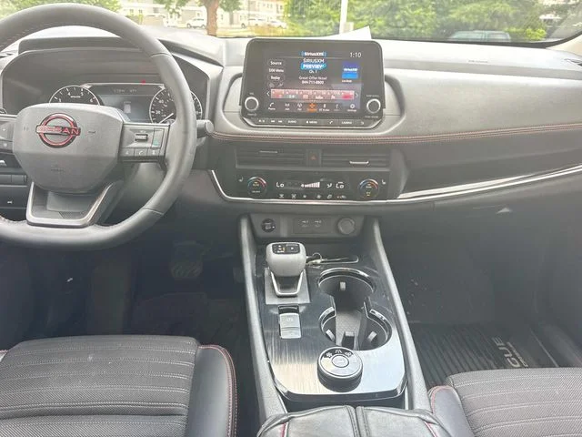 Used 2025 Gray Nissan Rock Creek image 21